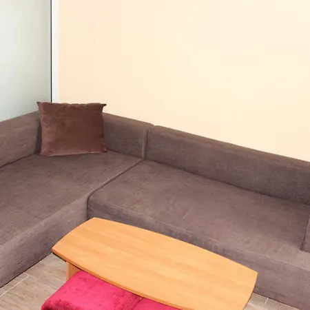 Complex Ruzh Goudstrand